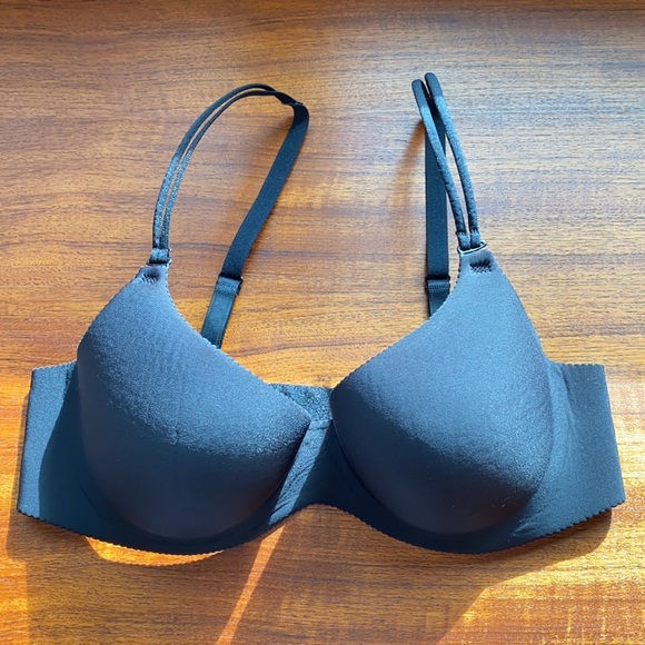 Seamless Underwire Bra 34C - Picture 1 of 9